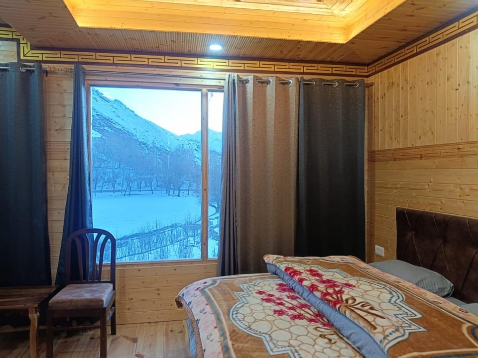 Bed, Natural landscape, Bedroom, Lake view, Mountain view