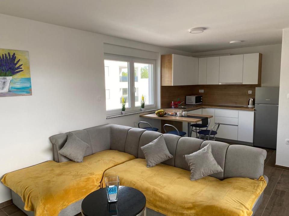 Apartmani Grgić on the adress Branka Fučića 96 Apartment in Primorje-Gorski Kotar County