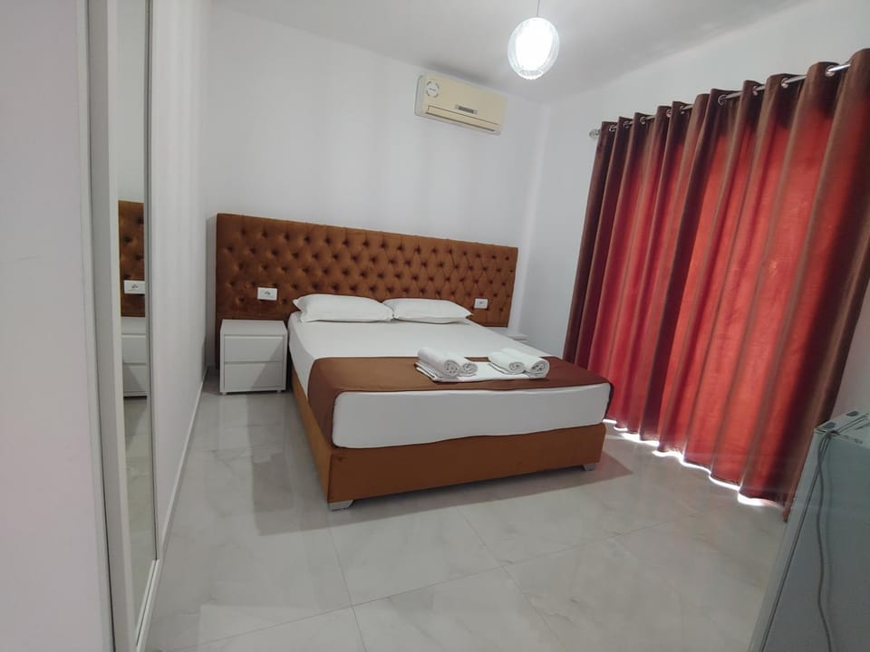 Bed, air conditioner