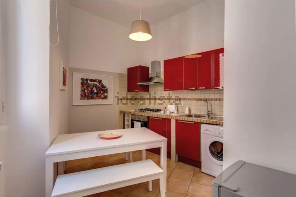 Kitchen or kitchenette, Dining area, Communal kitchen, Breakfast