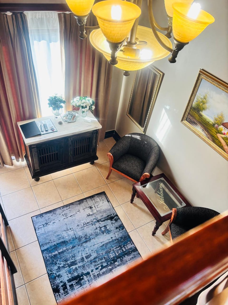 Living room, Seating area
