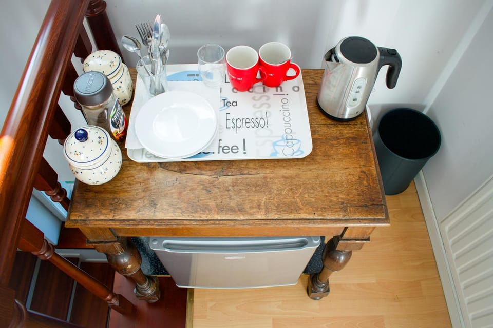 Coffee/tea facilities, Kitchen or kitchenette