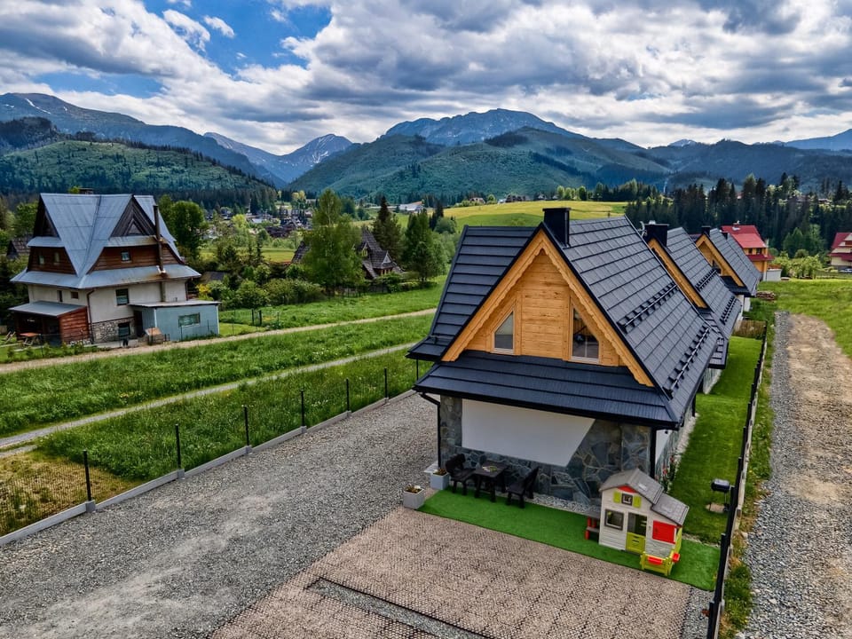 Property building, Mountain view