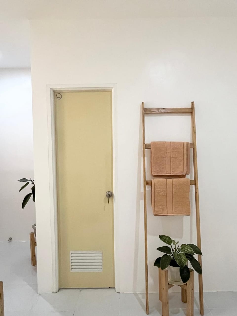 Sunnydale Apartelle -Room Accommodation near Calatagan Beach Resorts Apartment in Calabarzon