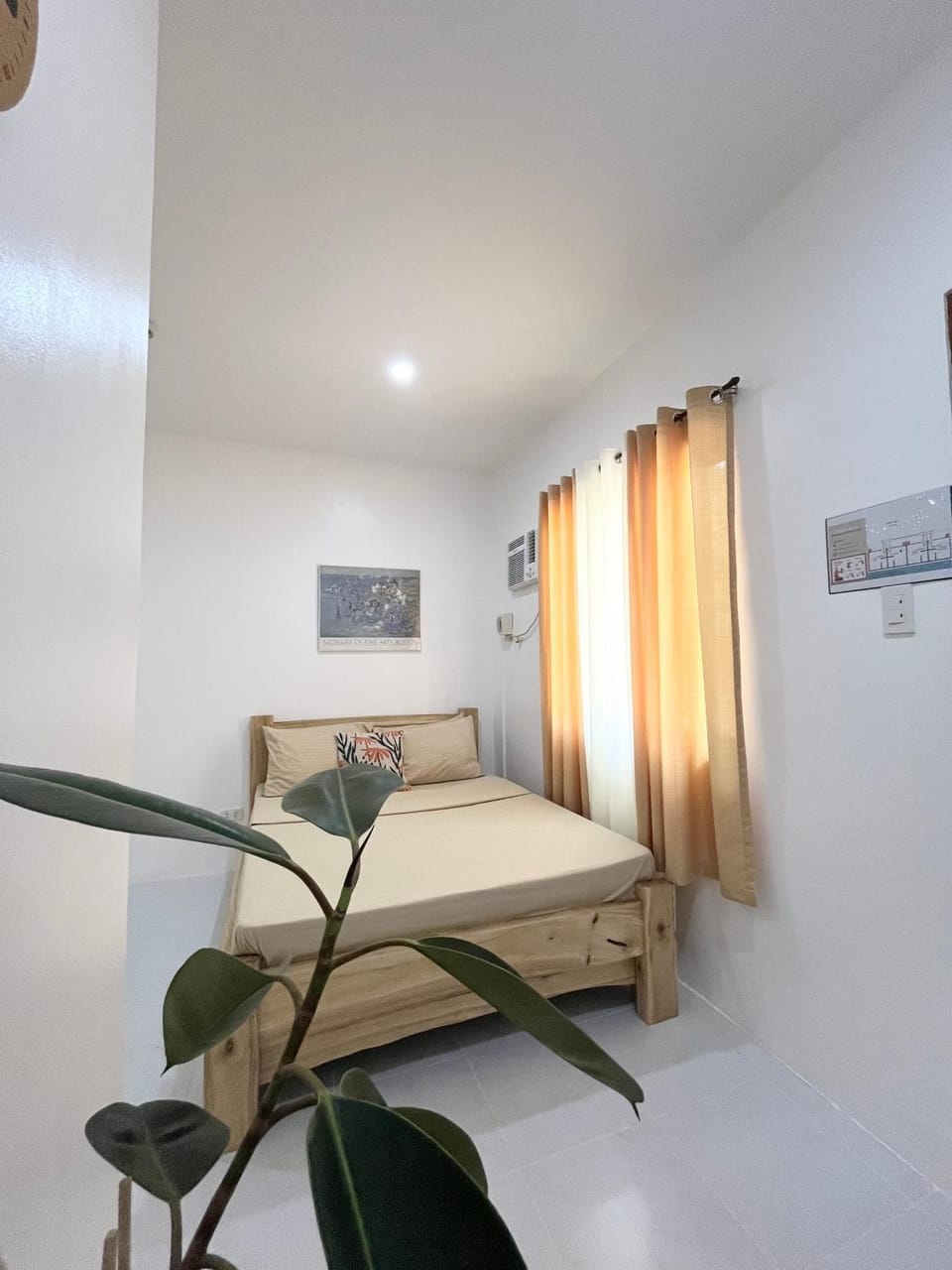 Sunnydale Apartelle -Room Accommodation near Calatagan Beach Resorts Apartment in Calabarzon