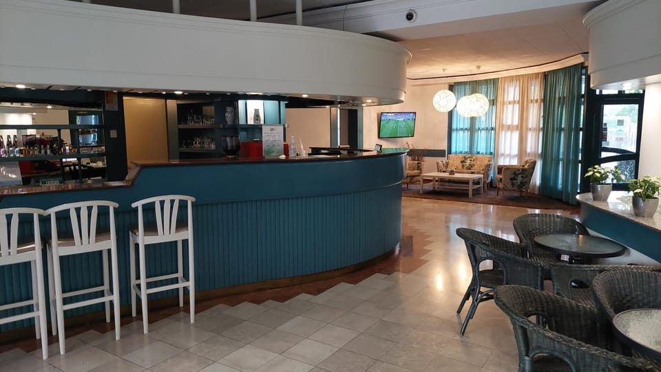 Lobby or reception, Lounge or bar