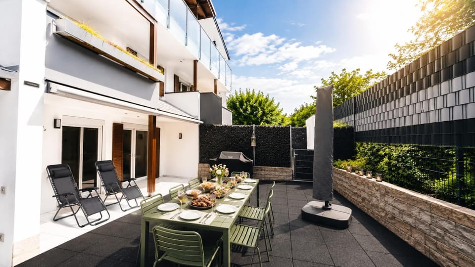 View (from property/room), Balcony/Terrace