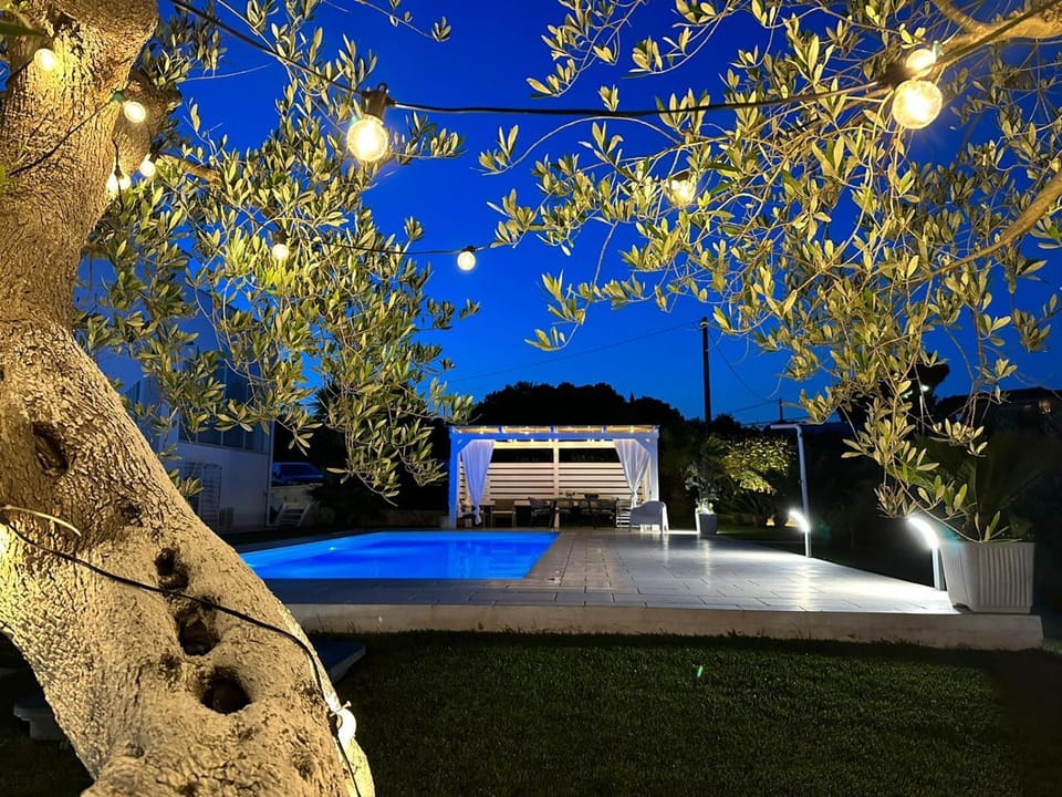 Garden view, Pool view, Swimming pool