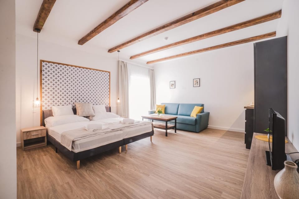 Bed, Living room, Bedroom