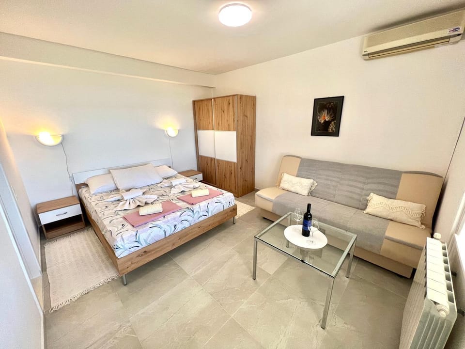 Apartments Kate Apartment in Primorje-Gorski Kotar County