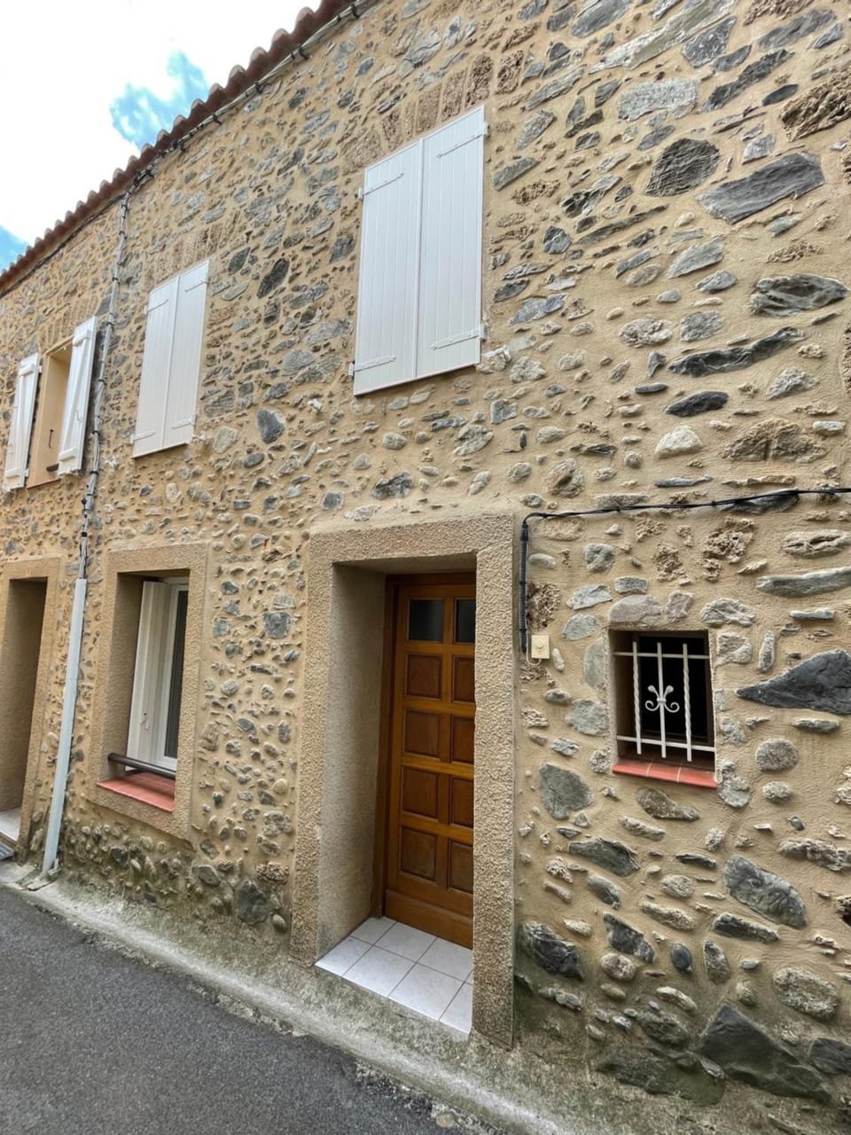 Property building, Facade/entrance
