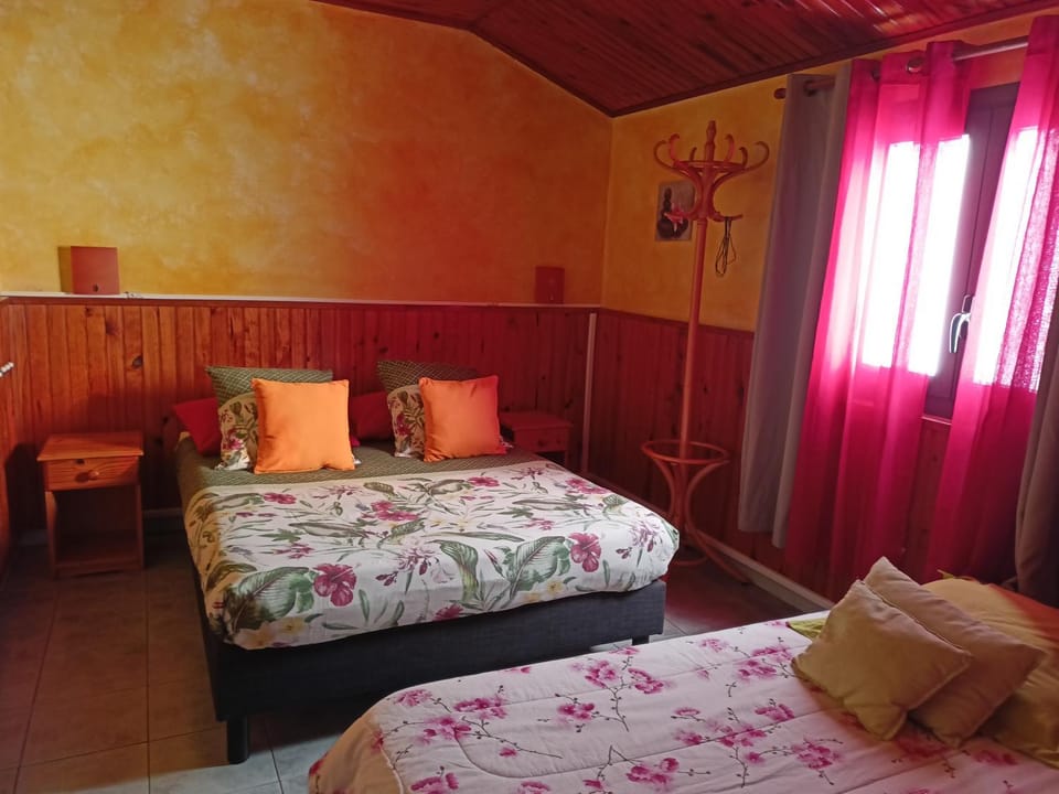 Petite fleur de lentilles Bed and Breakfast in Réunion