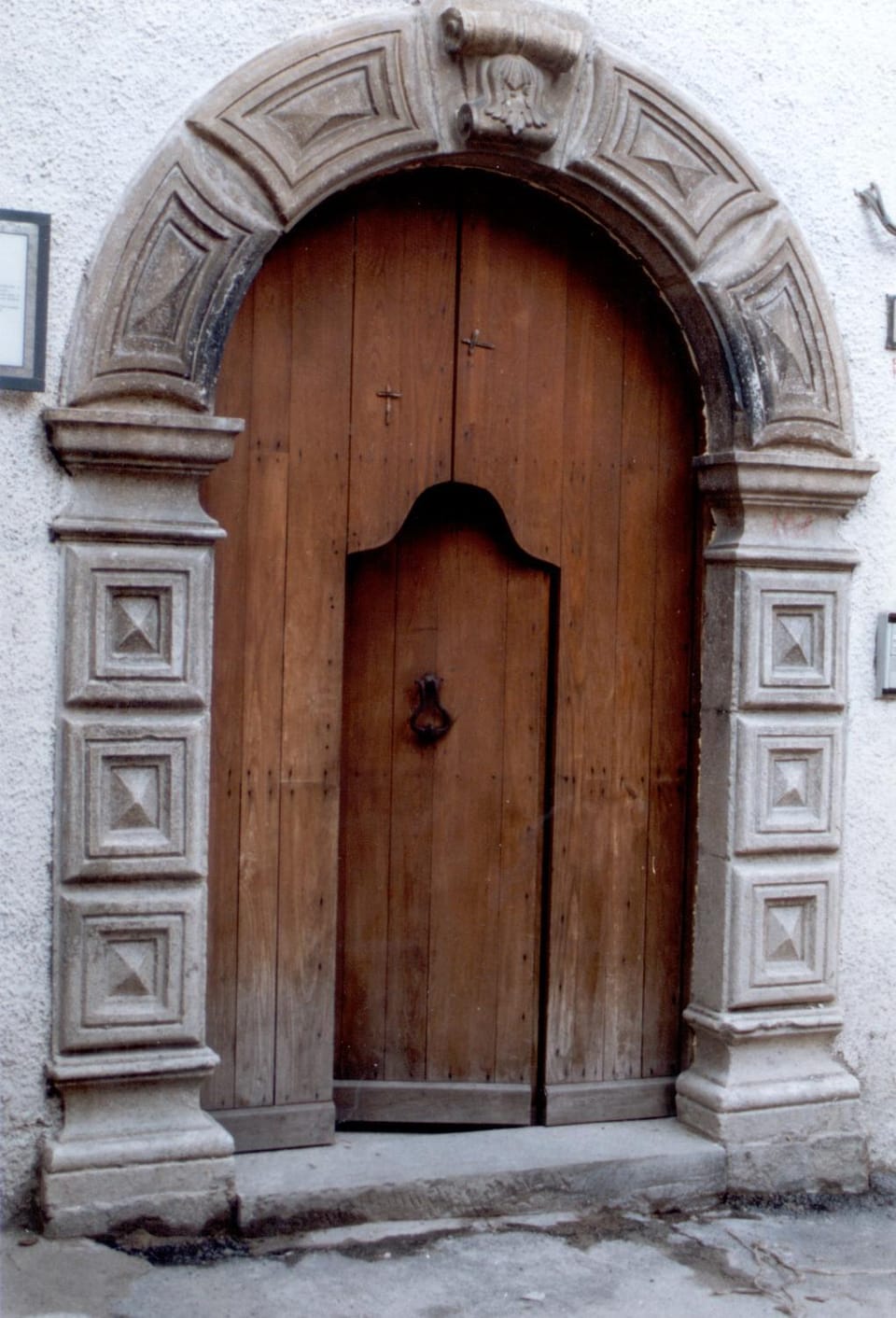 Facade/entrance