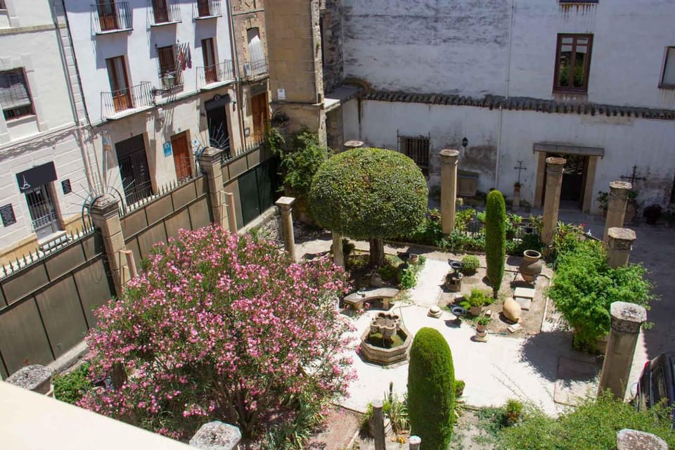 Patio, Garden view