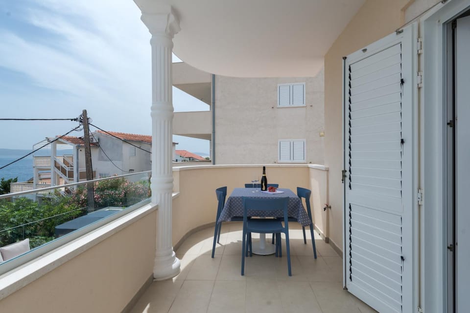 Balcony/Terrace, Balcony/Terrace