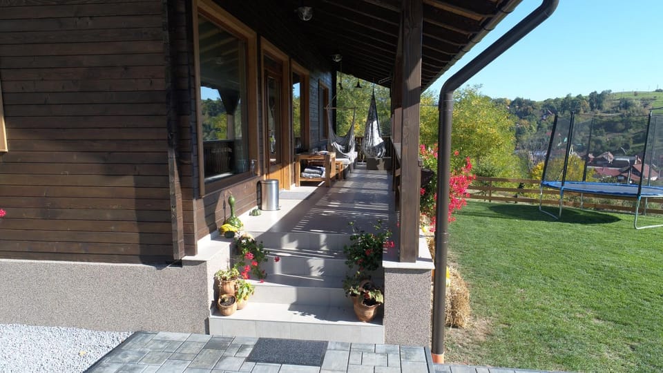 Panorama House Villa in Romania