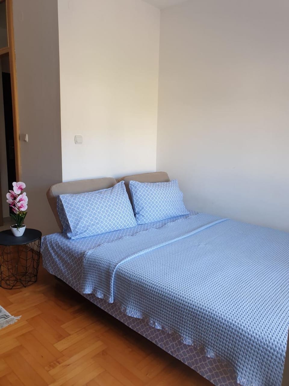 Izdajem studio - apartman Apartment in Dubrovnik-Neretva County