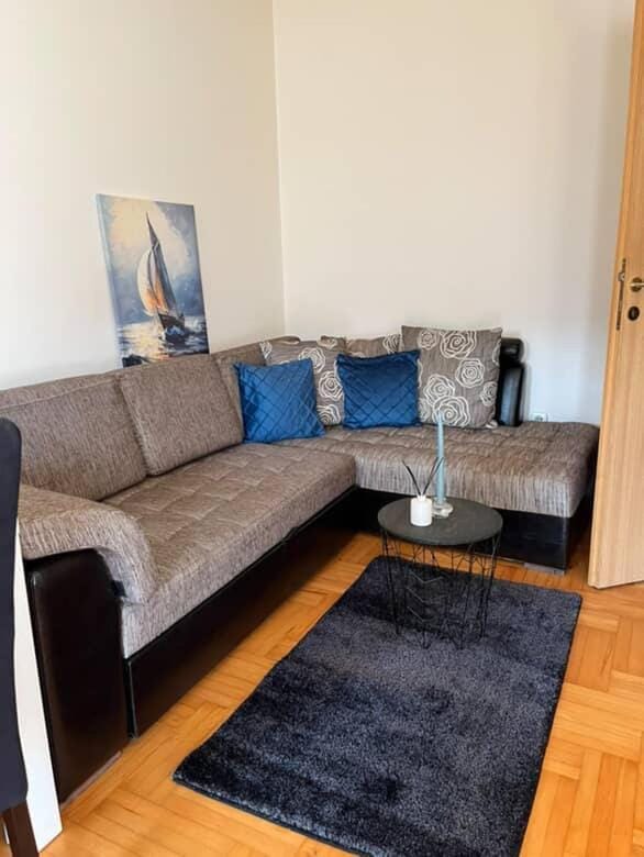 Izdajem studio - apartman Apartment in Dubrovnik-Neretva County