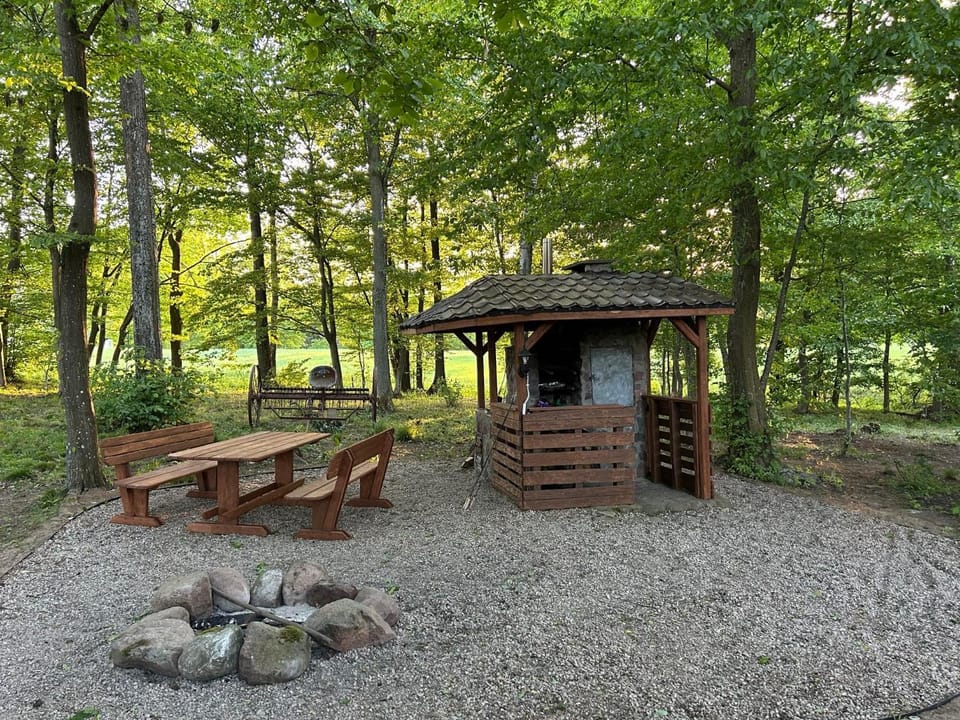 Natural landscape, BBQ facilities, Garden