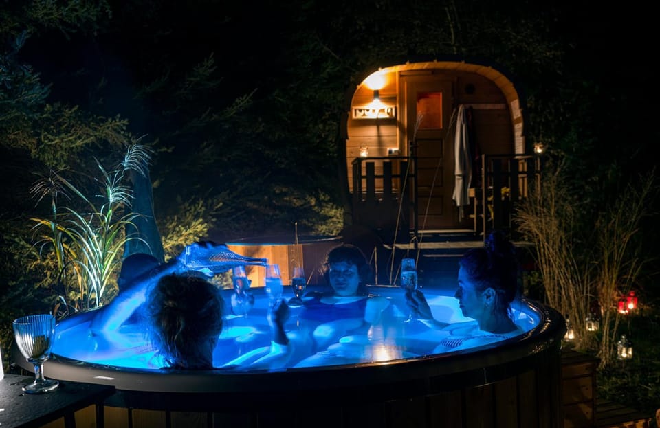 Szeroki Bór oaza w Puszczy z Sauną, Banią i Jacuzzi House in Poland