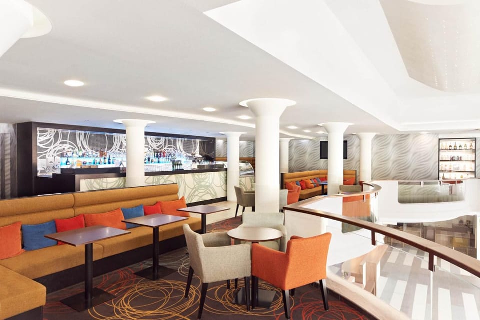 Lounge or bar