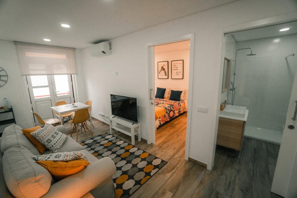 Bathroom, Living room, Bedroom