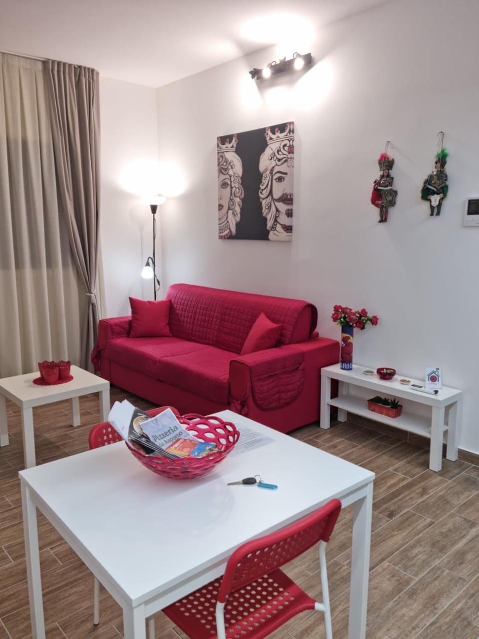 Living room, Seating area