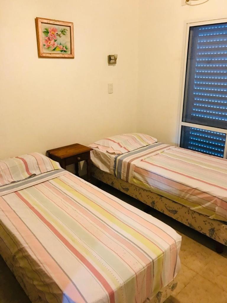 Bed, children
