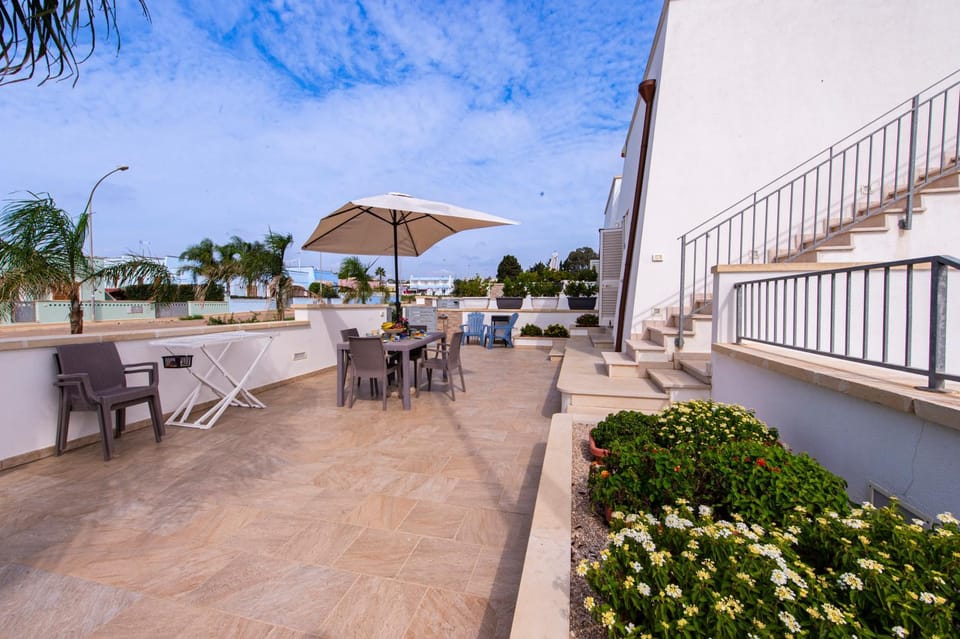 Inner courtyard view