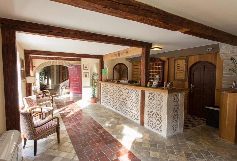 Lobby or reception, Seating area