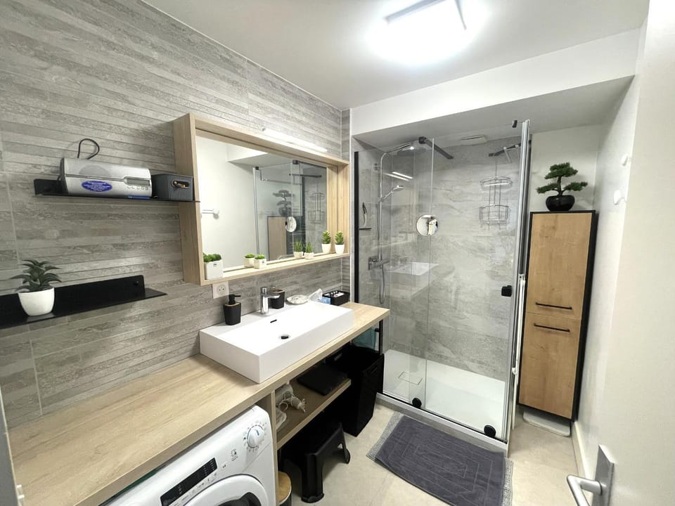 Appartement moderne face mer avec garage et WiFi gratuit Apartment in Château-d'Olonne