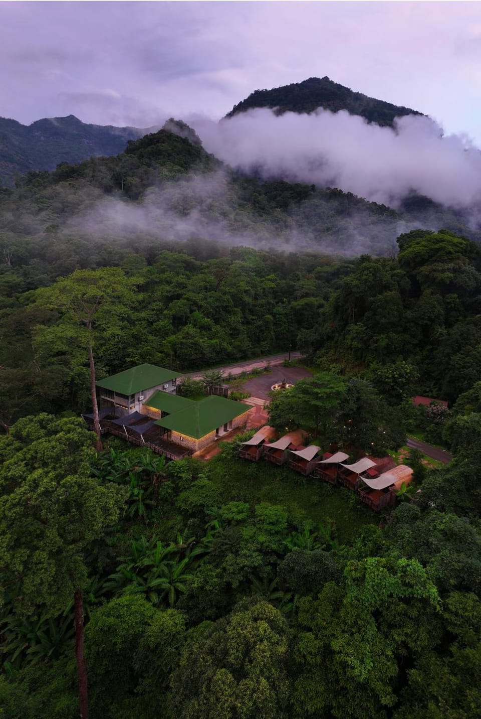Property building, Natural landscape, Mountain view