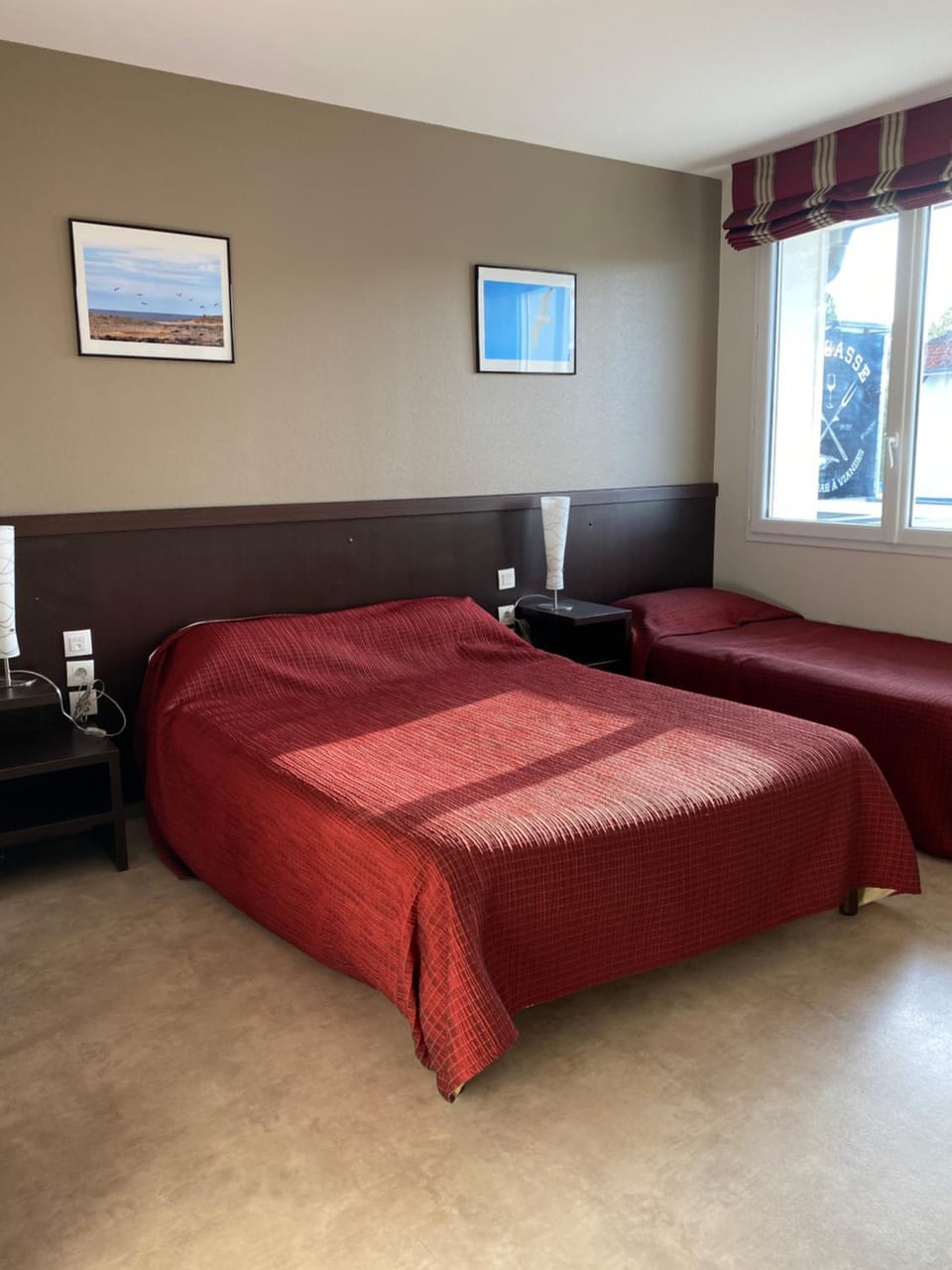 Bed, Photo of the whole room