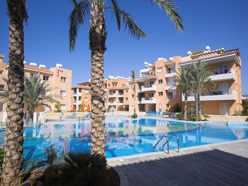 Iris Village Universal Apartment in Yeroskipou