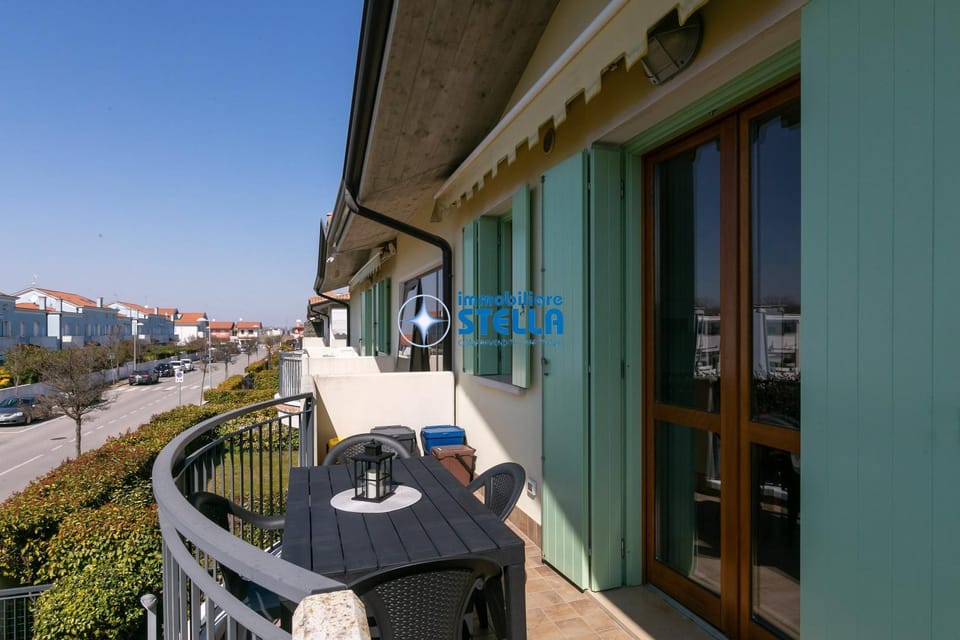 Day, Balcony/Terrace