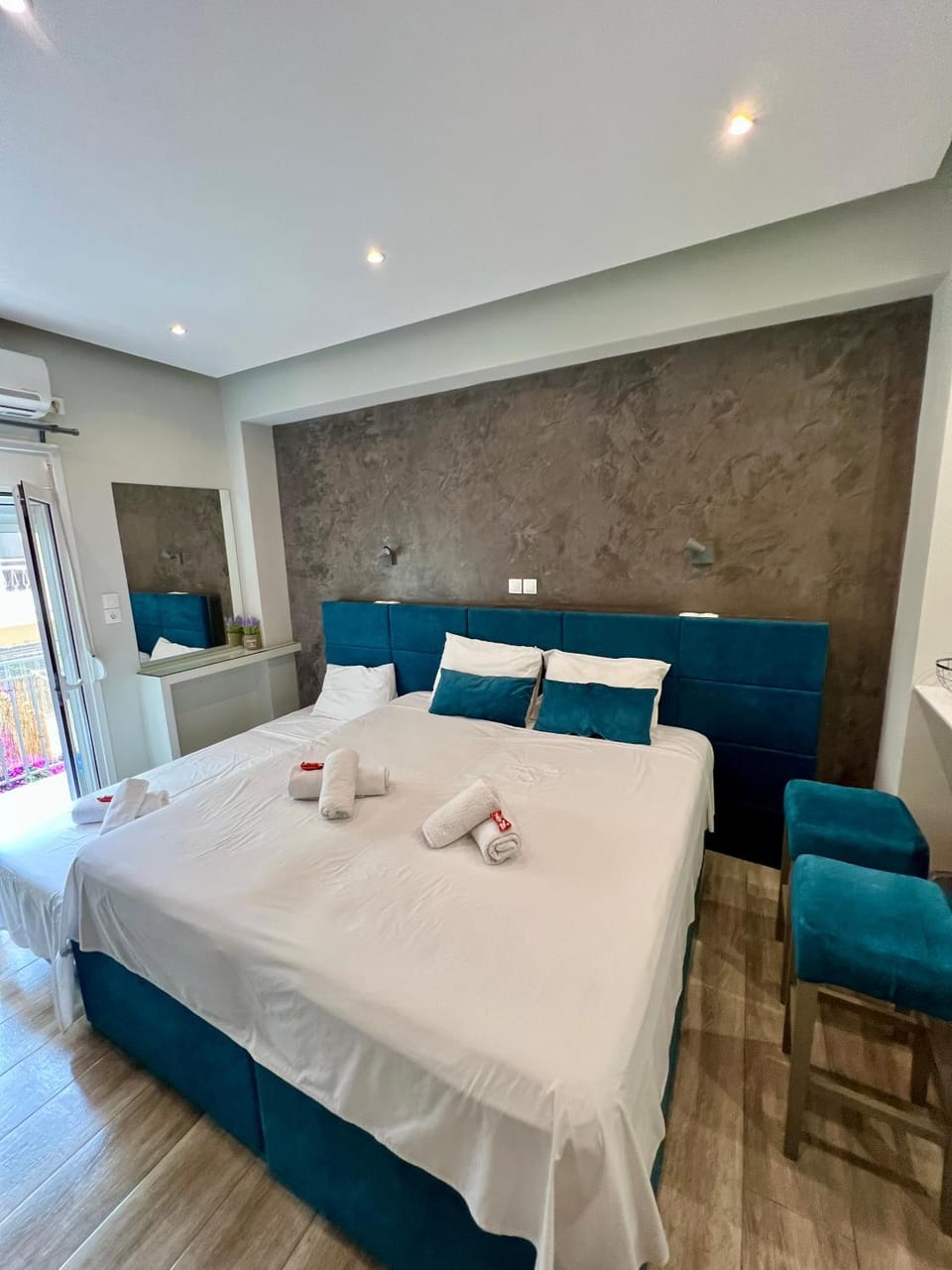 Emerald Lux Apartment Apartment in Athens