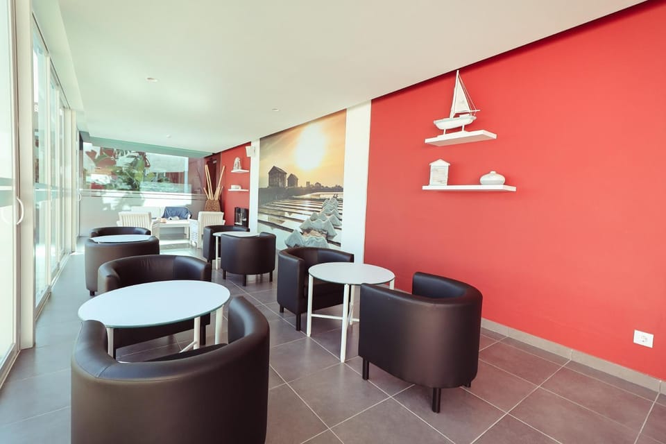 Lounge or bar