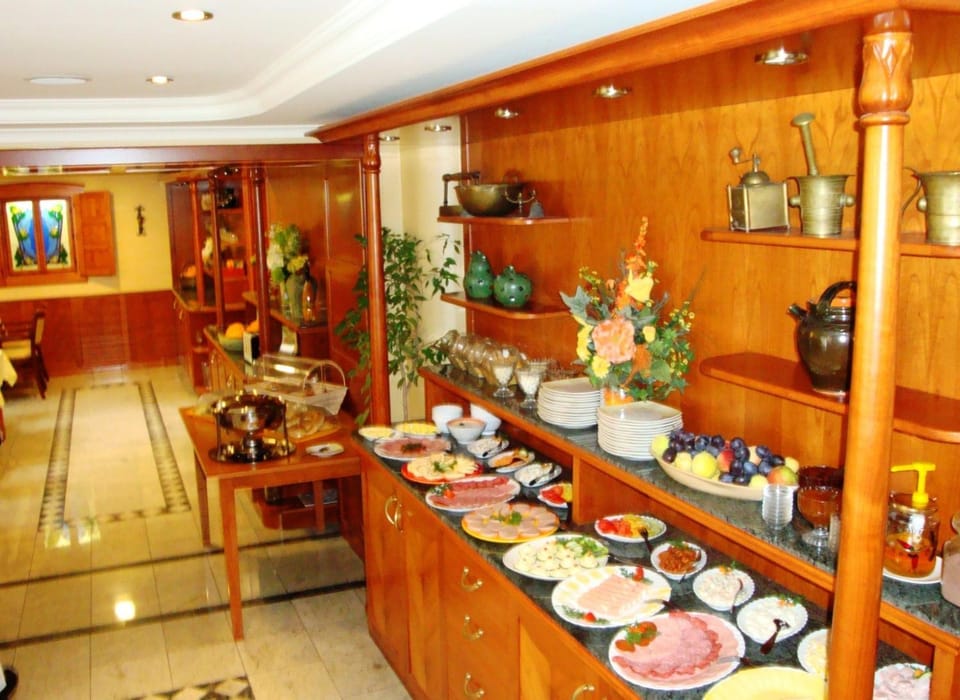 Buffet breakfast
