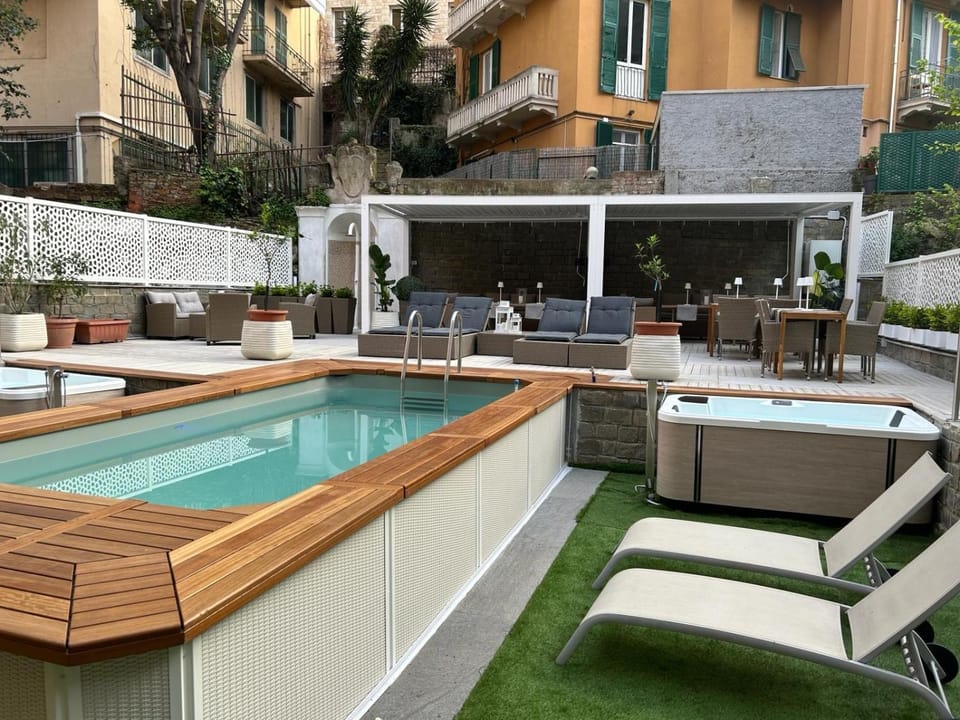 Solarium, Balcony/Terrace, Lounge or bar, Swimming pool, Open Air Bath