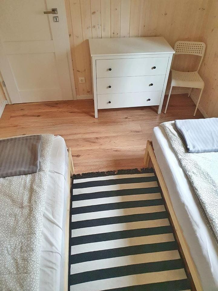Photo of the whole room, Bedroom