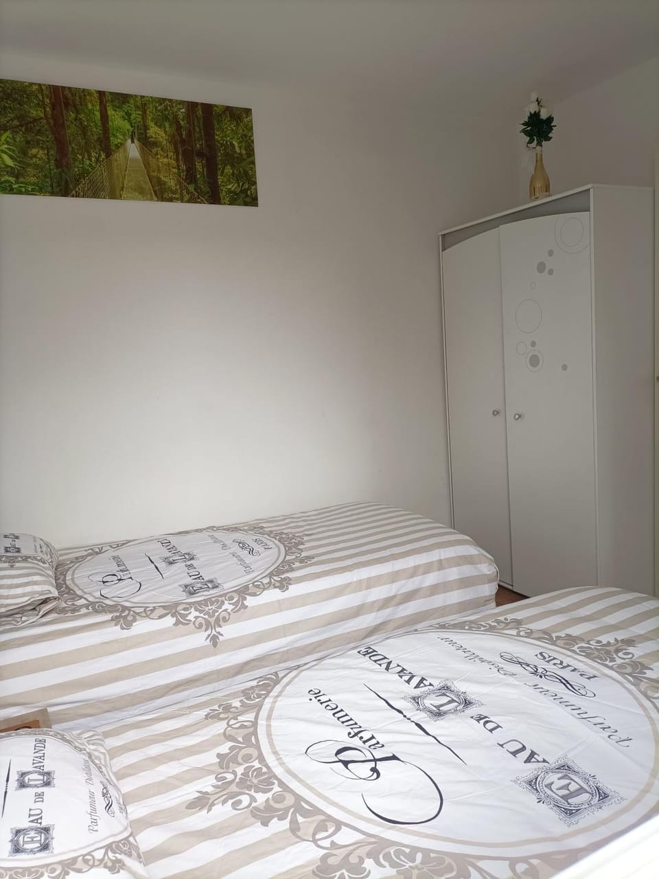 Charmante Maisonnette indépendante avec parking 5 mn Rouen Apartment in Normandy