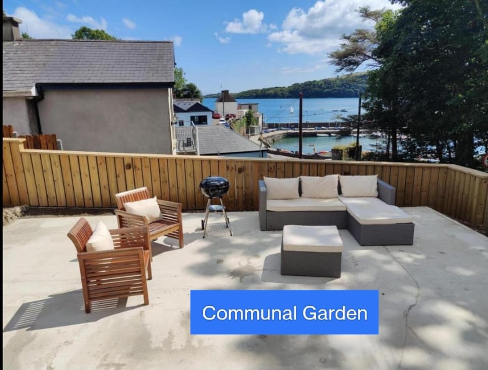 Crow's Nest Glandore - 4 - Self Catering Apartment in County Cork