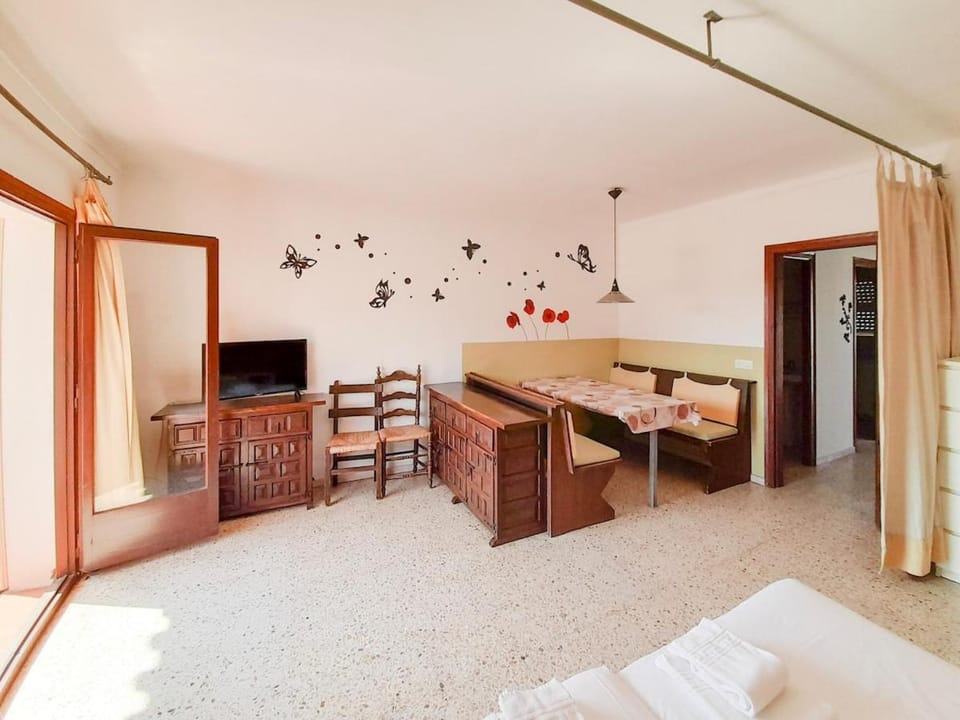 BON DIA 32 Sistach Rentals Apartment in Baix Empordà