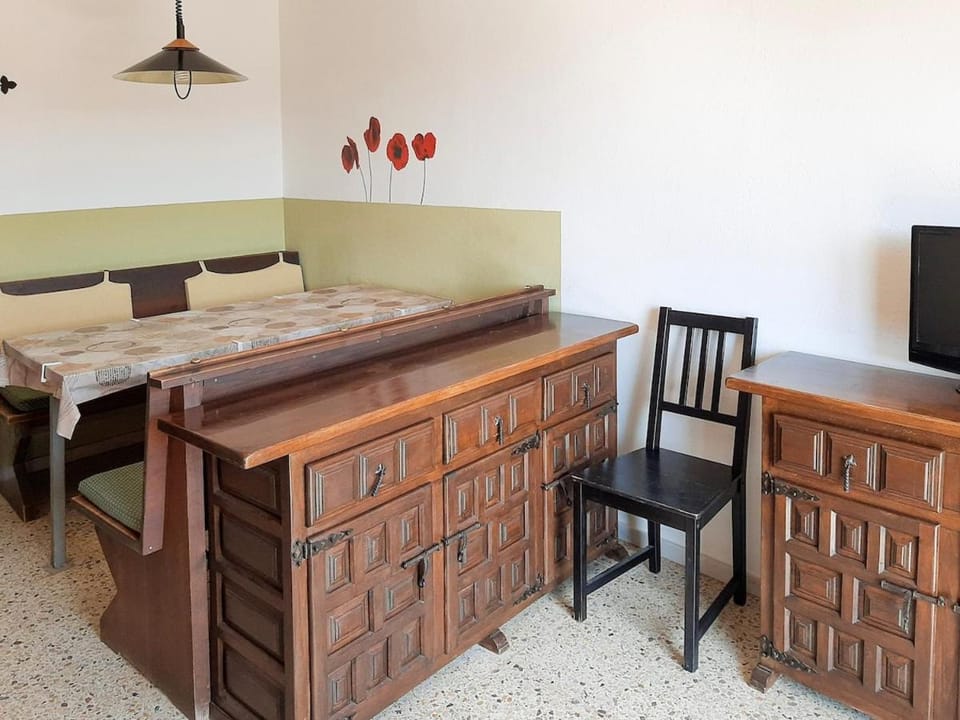 BON DIA 33 Sistach Rentals Apartment in Baix Empordà