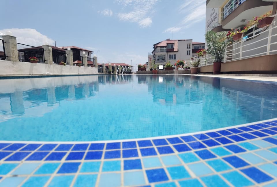 Santorini Sveti Vlas Hotel in Burgas Province