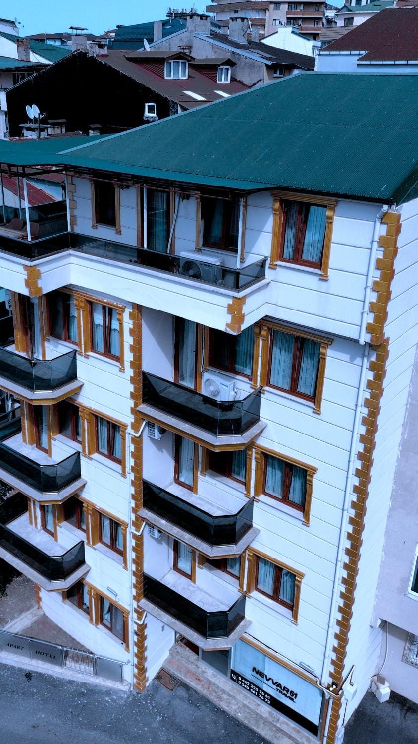 Property building, Day