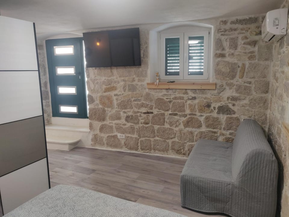 Split Stone Apartment in Split