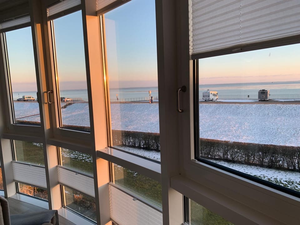 FeWo mit Meerblick - Direktzugang zur Nordsee Apartment in Wilhelmshaven