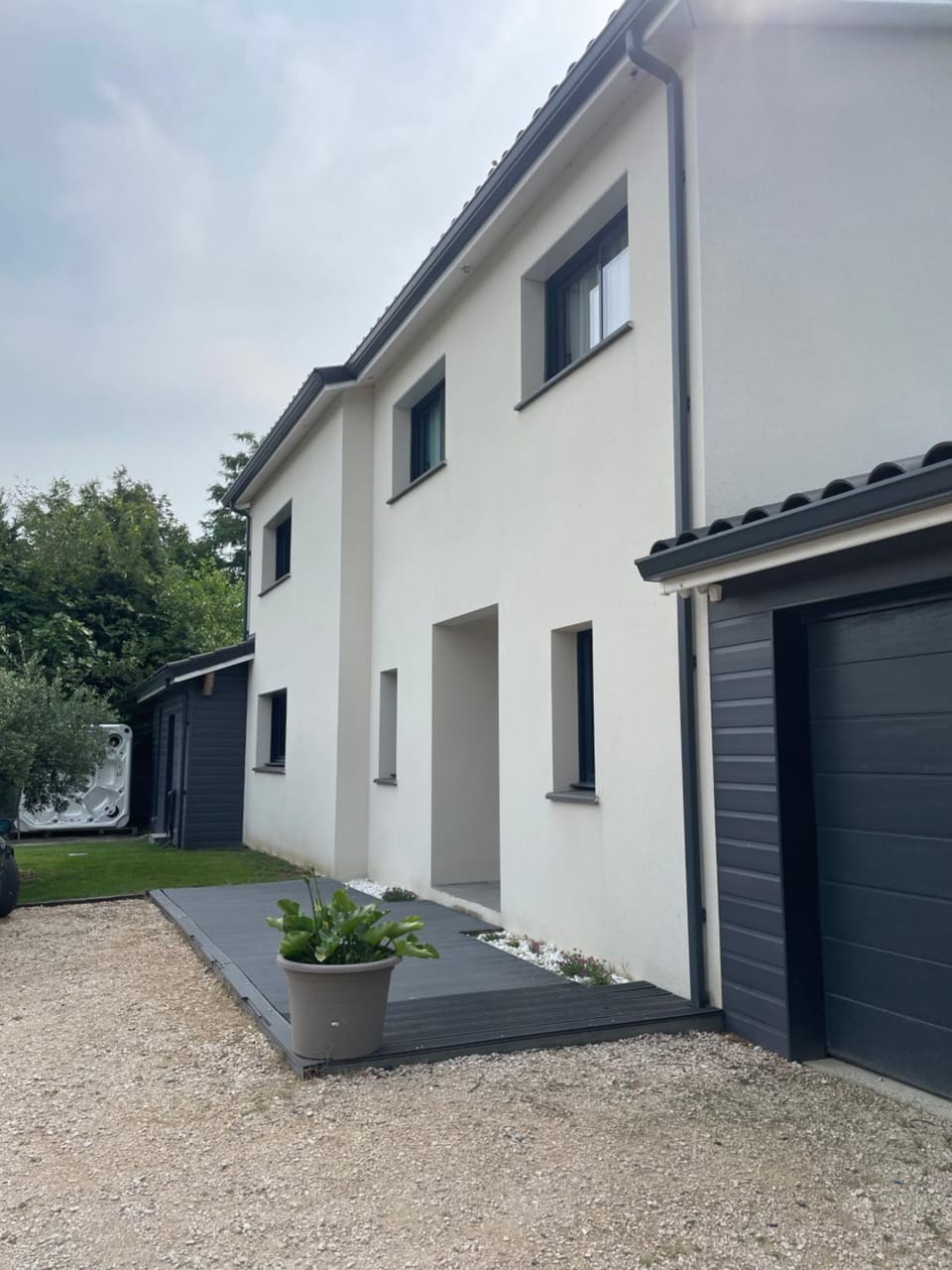 Property building, Facade/entrance