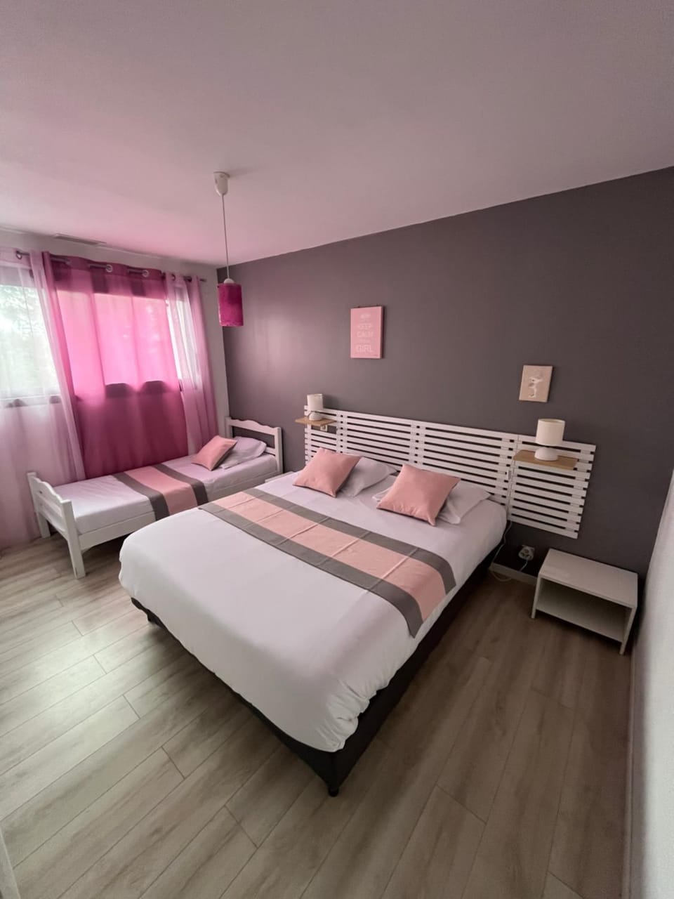 Living room, Seating area, towels